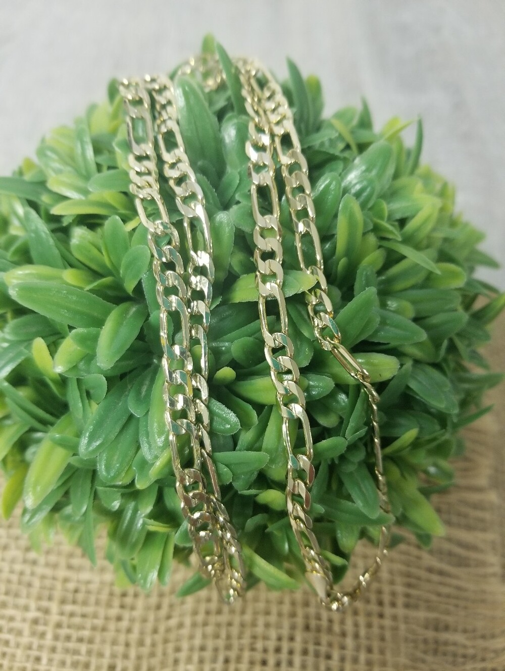 Goldtone Figaro Style Chain - Picture 6 of 8